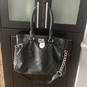 Micheal Kors Hamilton Black leather tote